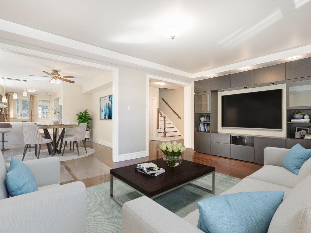 









3099


Le Boulevard

,
Montréal (Ville-Marie),




QC
H3Y1R8

