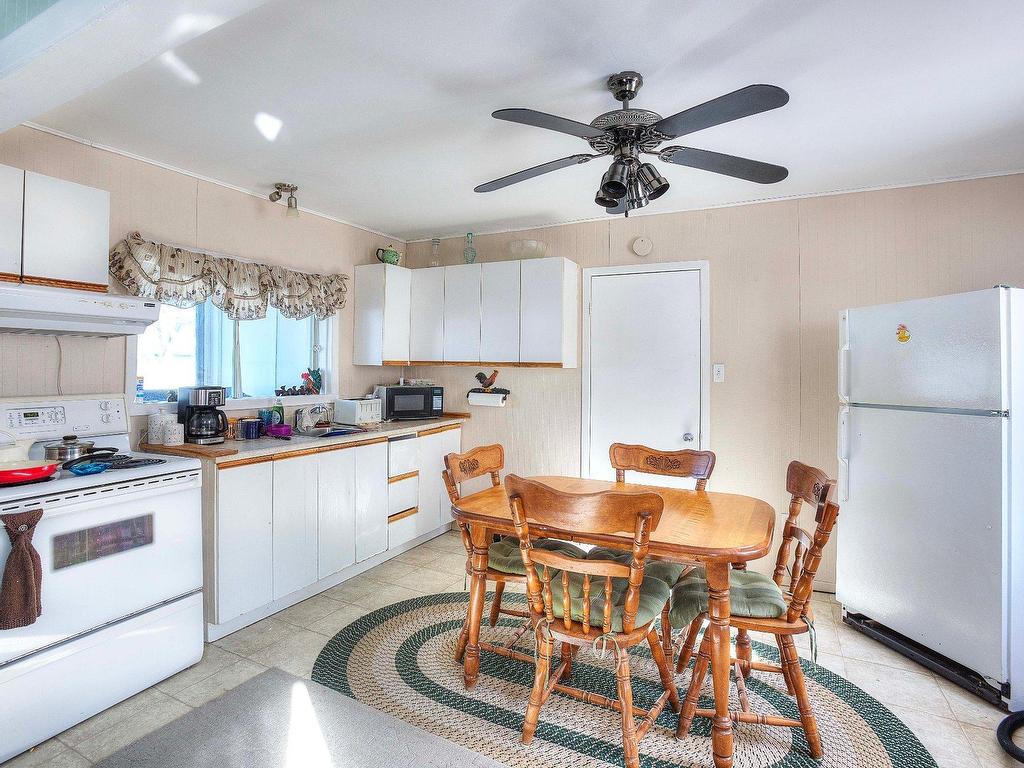 









39


Rue de la Plage

,
Mont-Blanc,




QC
J0T2G0

