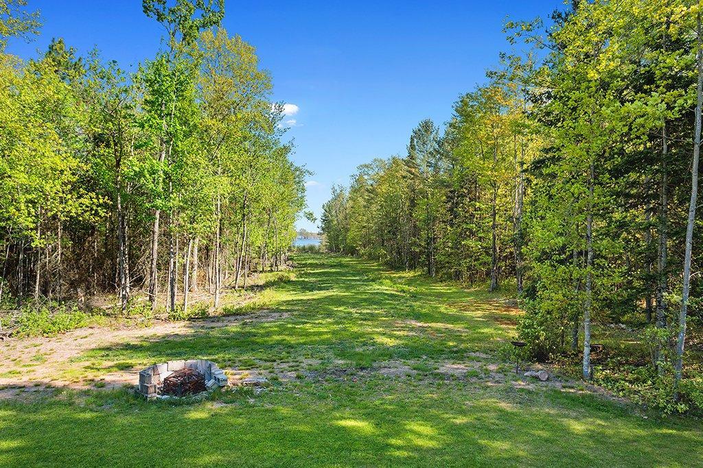 









496


Ch. Cottage

,
L'Isle-aux-Allumettes,




QC
J0X1M0

