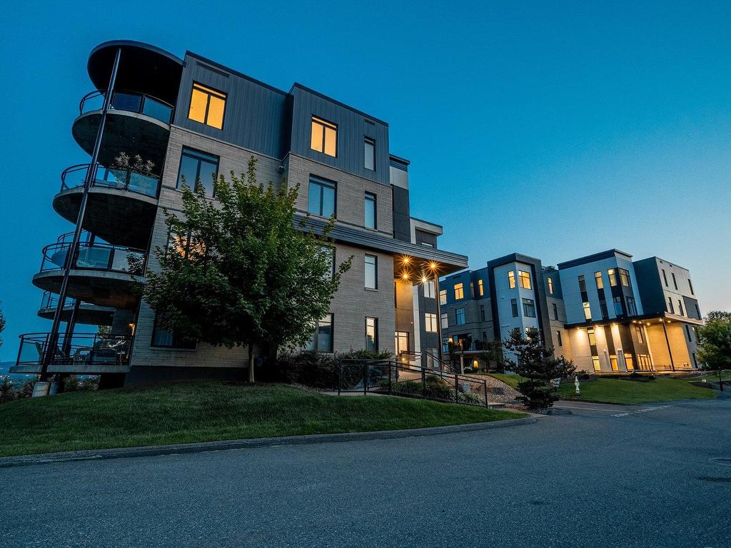 









120


Rue de Candiac

, 2304,
Sherbrooke (Les Nations),




QC
J1L1G8

