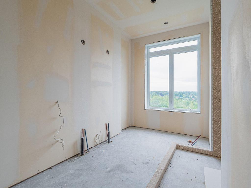 









120


Rue de Candiac

, 2304,
Sherbrooke (Les Nations),




QC
J1L1G8

