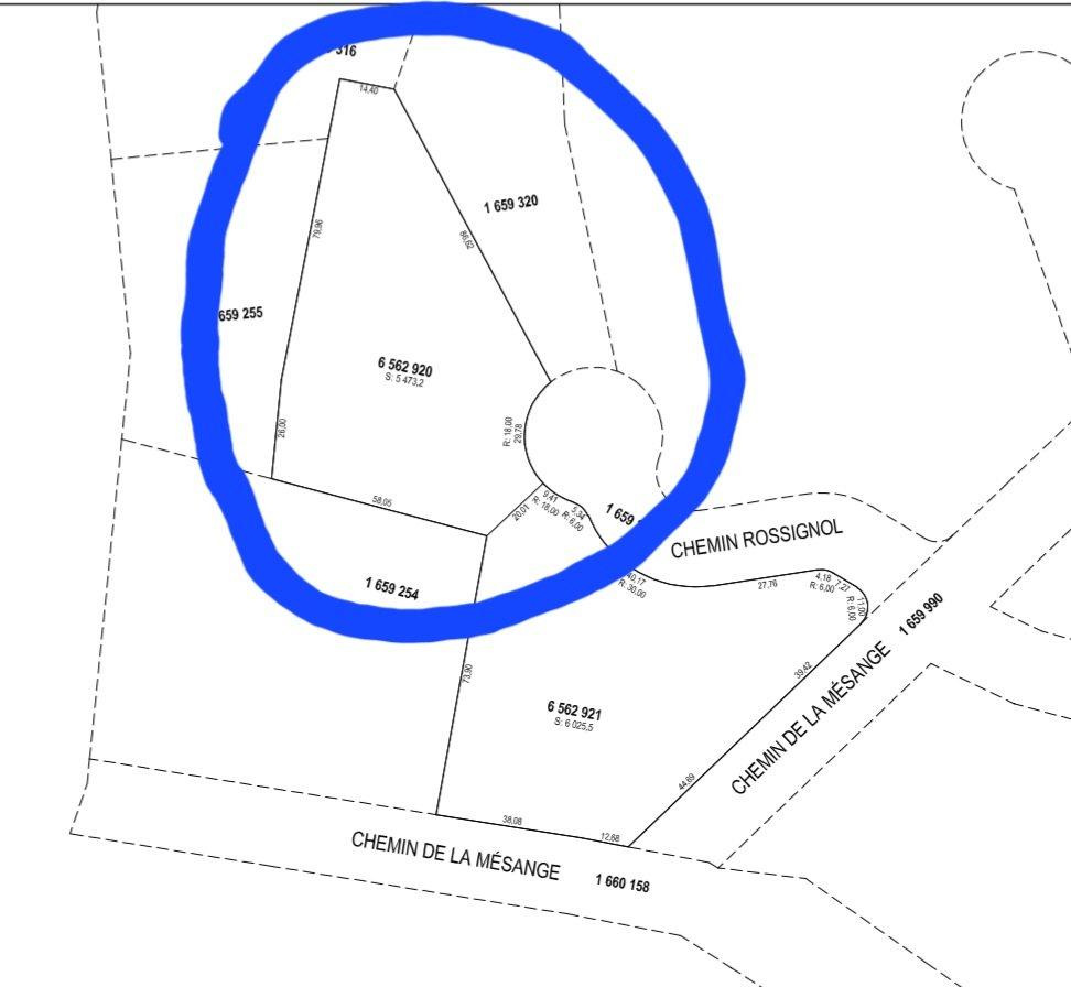 









8


Ch. du Rossignol

,
Val-des-Monts,







QC
J8N6B7

