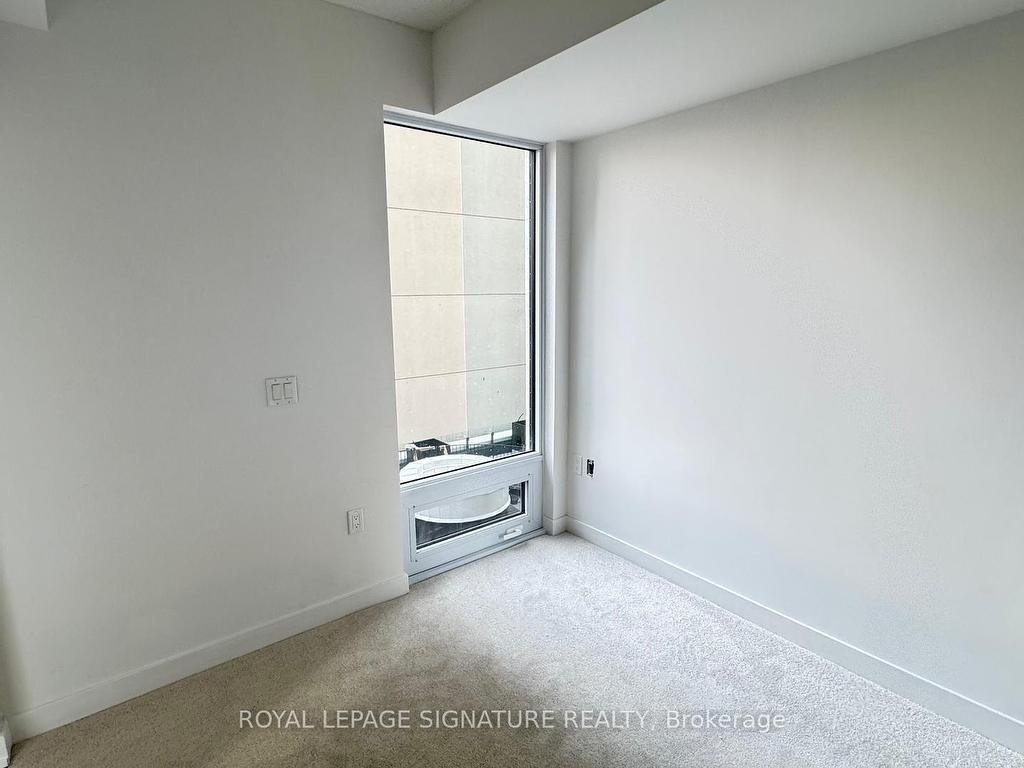 









238


Simcoe

Street South, 308,
Toronto,




ON
M5T 3B9

