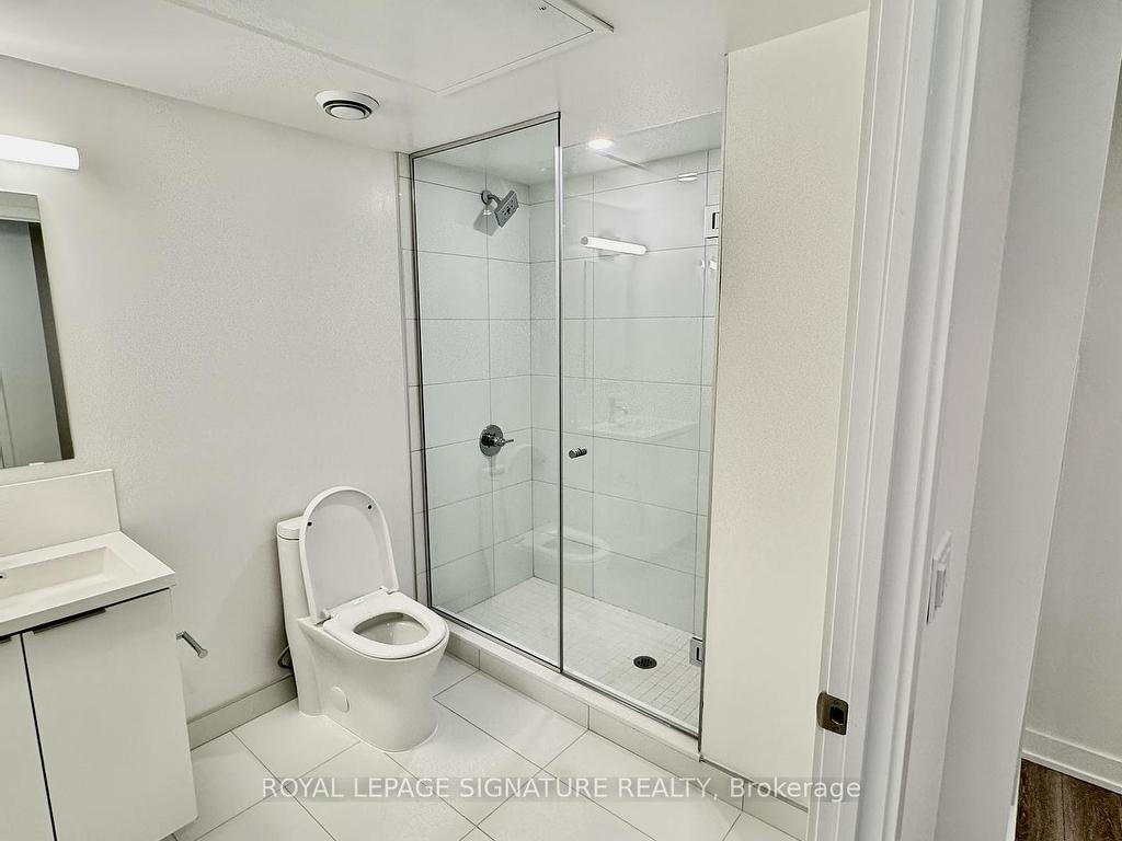 









238


Simcoe

Street South, 308,
Toronto,




ON
M5T 3B9

