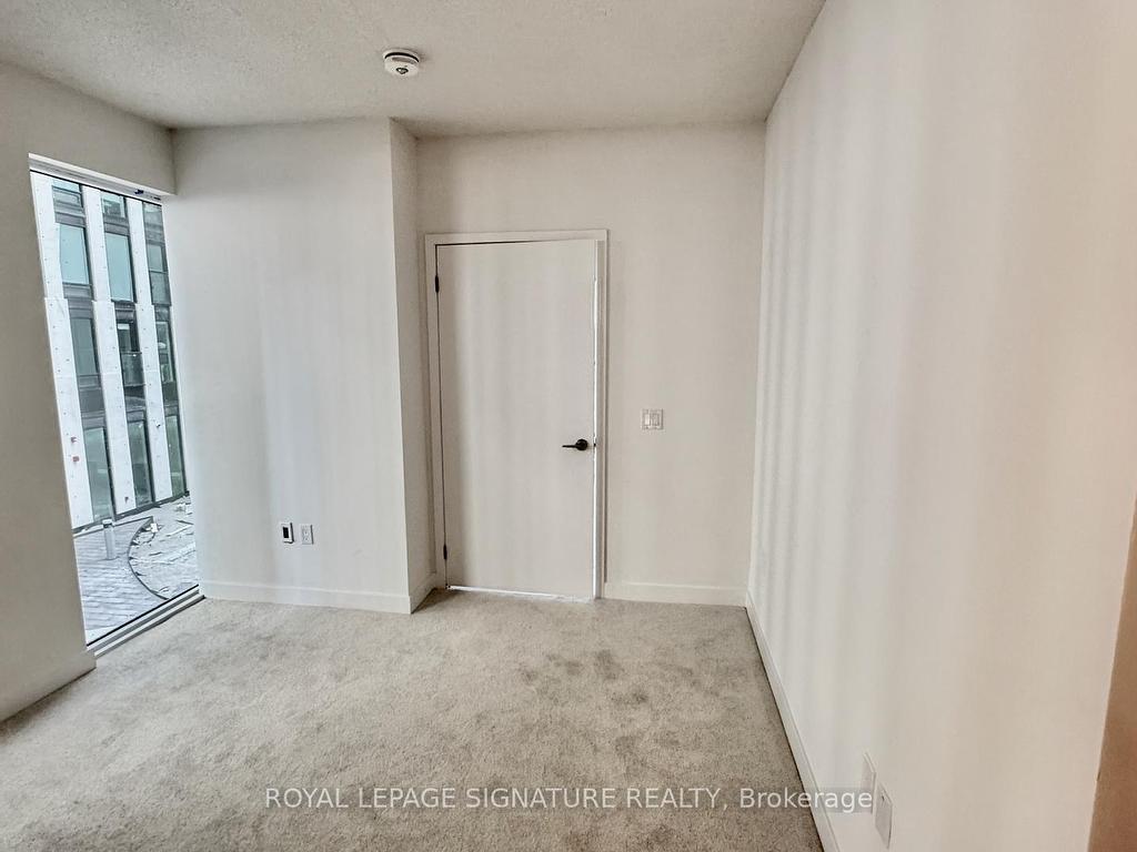 









238


Simcoe

Street South, 308,
Toronto,




ON
M5T 3B9

