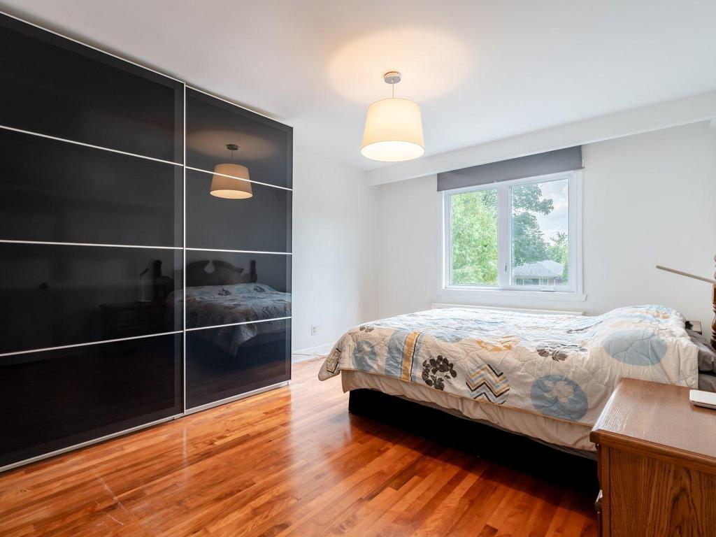 









8565


Av. Mountain Sights

,
Montréal (Côte-des-Neiges/Notre-Dame-de-Grâce),




QC
H4P2C3

