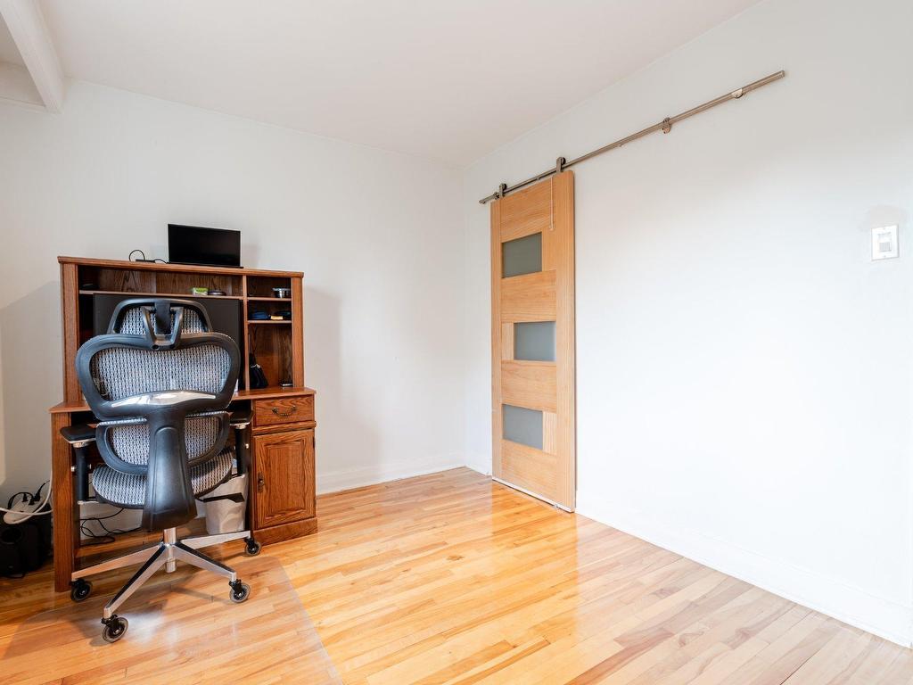 









8565


Av. Mountain Sights

,
Montréal (Côte-des-Neiges/Notre-Dame-de-Grâce),




QC
H4P2C3

