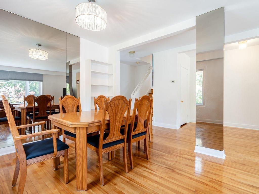 









8565


Av. Mountain Sights

,
Montréal (Côte-des-Neiges/Notre-Dame-de-Grâce),




QC
H4P2C3

