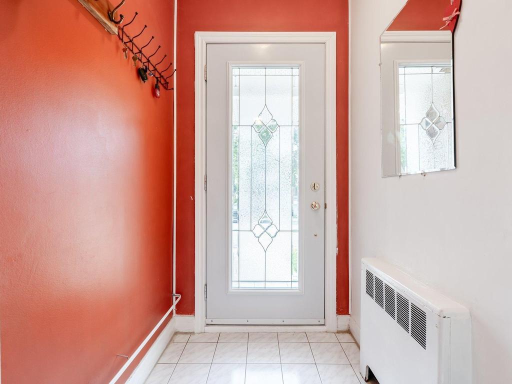 









8565


Av. Mountain Sights

,
Montréal (Côte-des-Neiges/Notre-Dame-de-Grâce),




QC
H4P2C3


