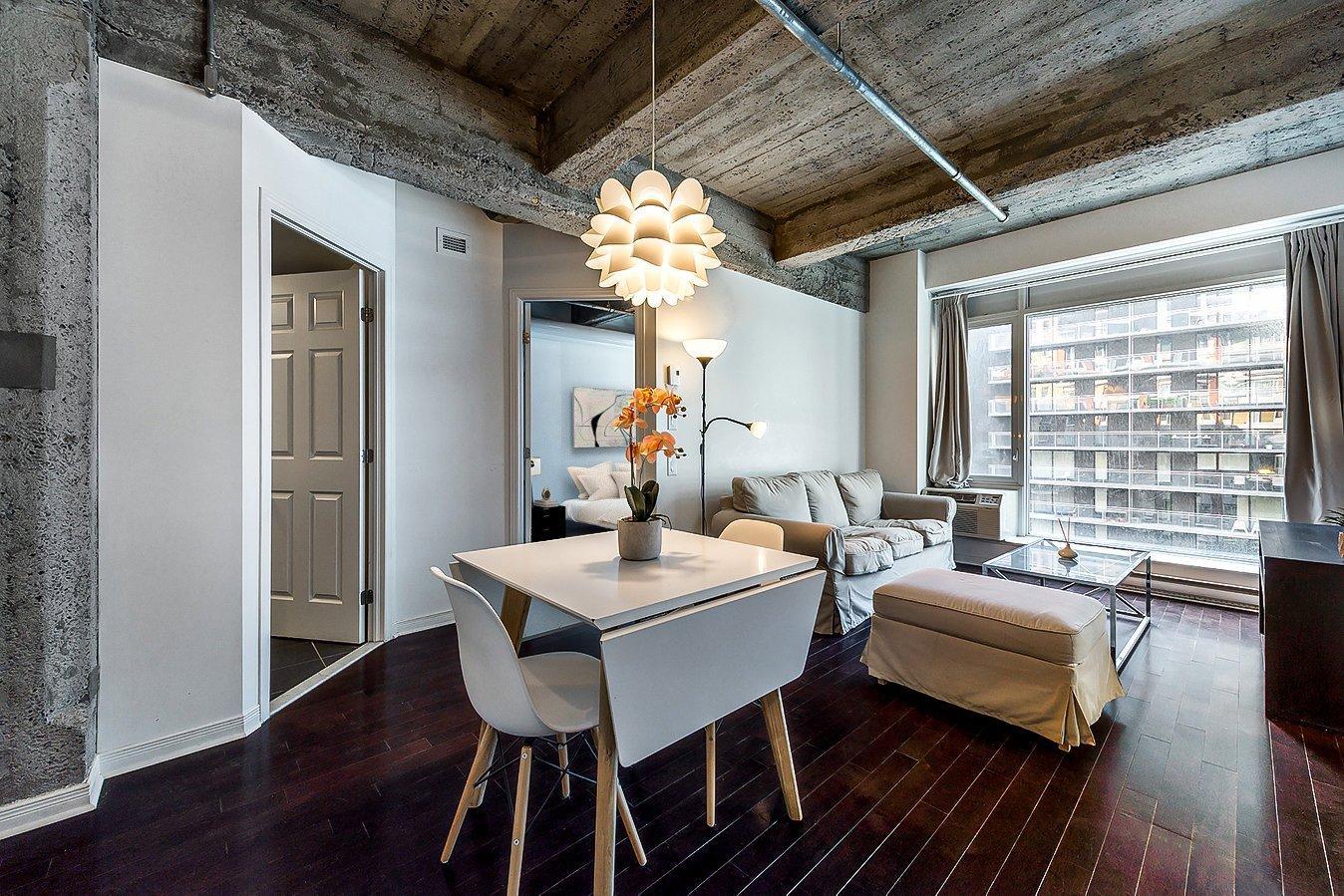 









366


Rue Mayor

, 606,
Montréal (Ville-Marie),




QC
H3A1N8

