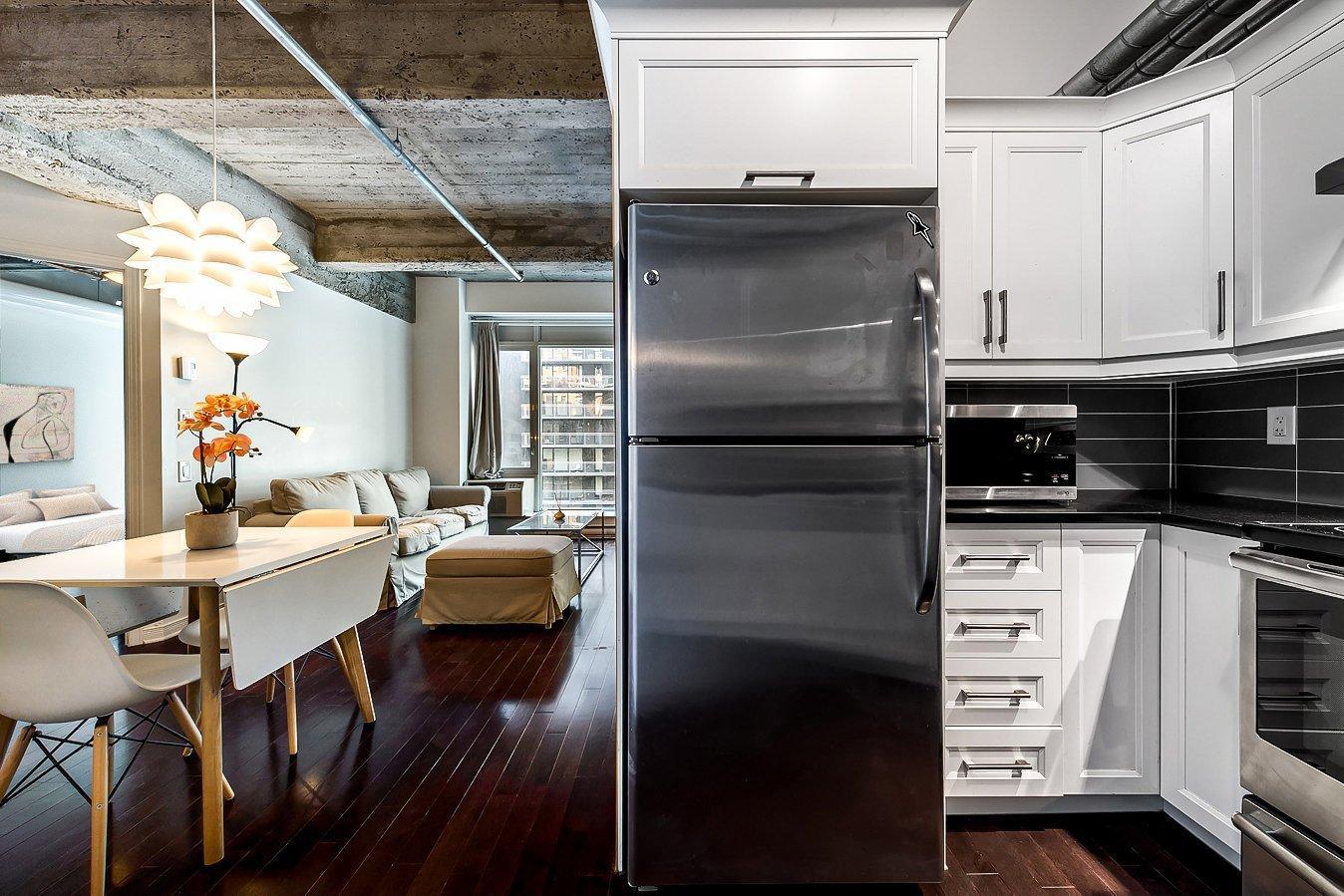 









366


Rue Mayor

, 606,
Montréal (Ville-Marie),




QC
H3A1N8

