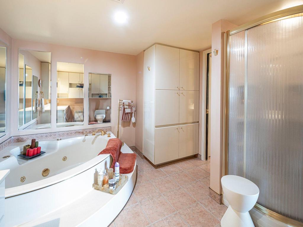 









5115


Boul. de l'Assomption

, 1301,
Montréal (Rosemont/La Petite-Patrie),




QC
H1T4B2

