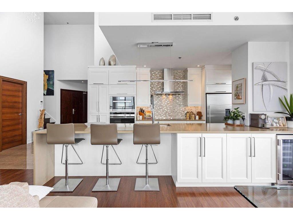 









1130


Boul. Mattawa

, 1004,
Laval (Fabreville),




QC
H7P0H6

