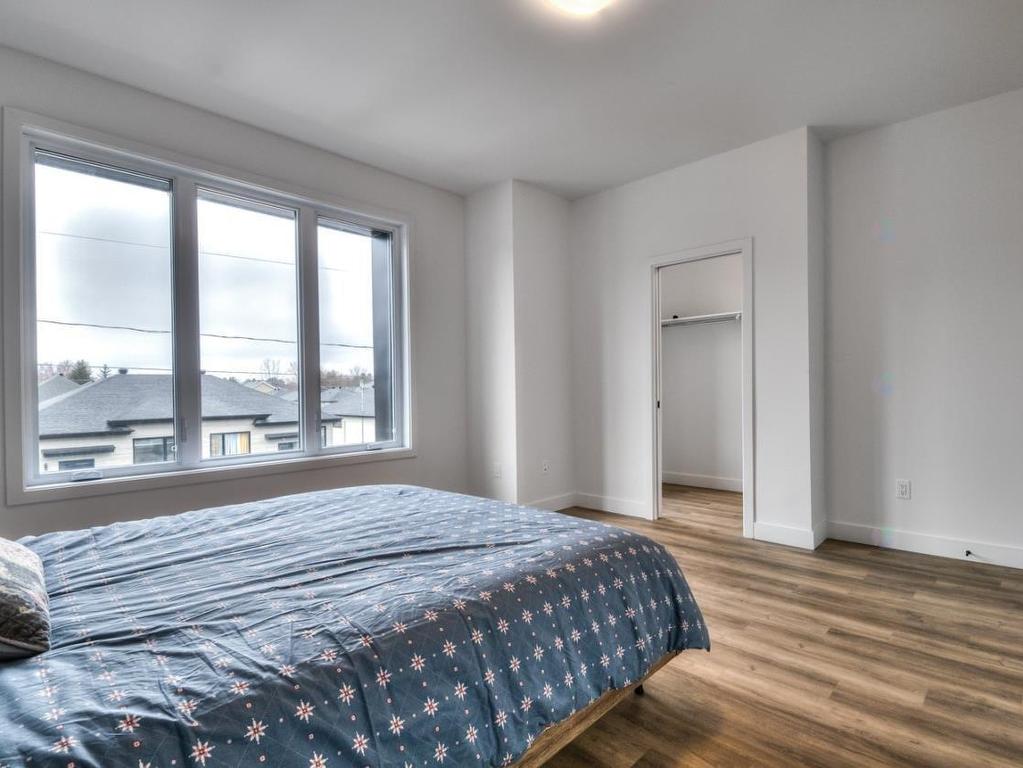 









193


21e Rue O.

,
Venise-en-Québec,




QC
J0J2K0

