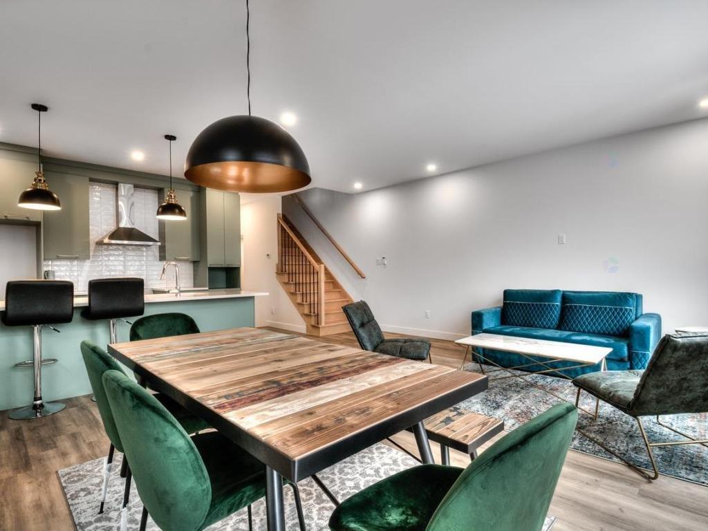 









193


21e Rue O.

,
Venise-en-Québec,




QC
J0J2K0

