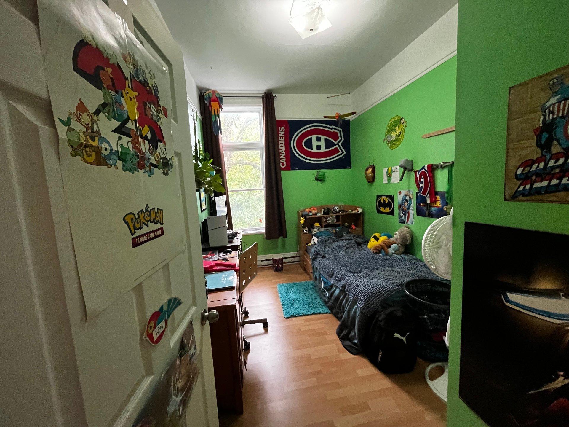 









12295


Rue Valmont

,
Montréal (Ahuntsic-Cartierville),




QC
H3M1A9

