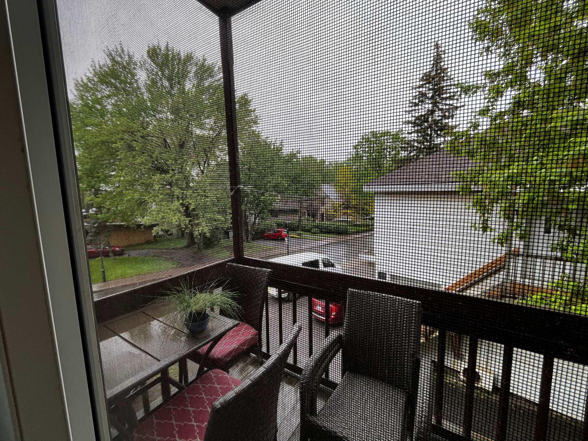 









12295


Rue Valmont

,
Montréal (Ahuntsic-Cartierville),




QC
H3M1A9

