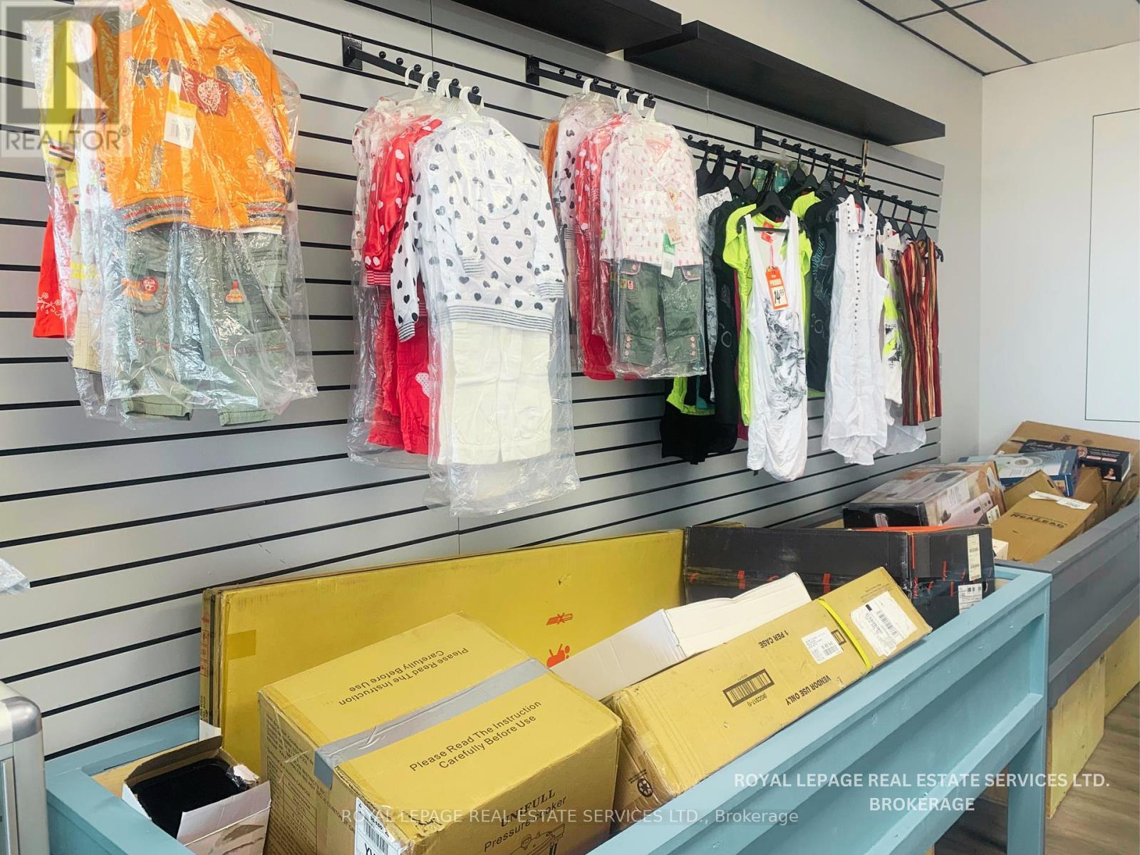 












48A REXDALE BOULEVARD

,
Toronto,




Ontario
M9W5Z3

