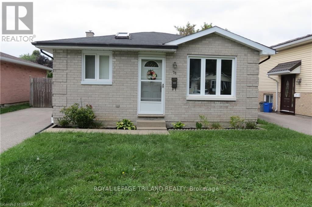 












LOWER - 76 ARDSLEY ROAD

,
London North (North I),




Ontario
N6G3W4

