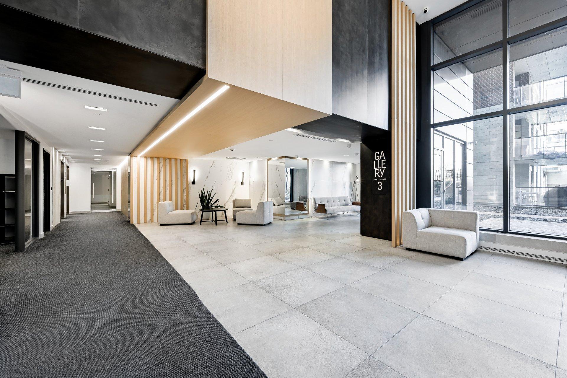 









1320


Rue Olier

, 904,
Montréal (Le Sud-Ouest),




QC
H3C0Y8

