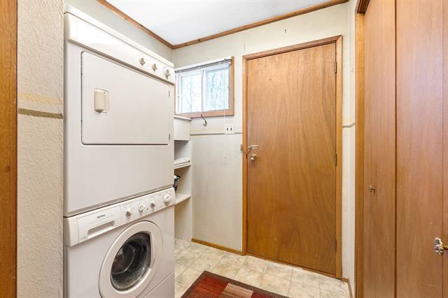 









19


EASTLAND

DR,
Alexander RM,




MB
R0E 2A0

