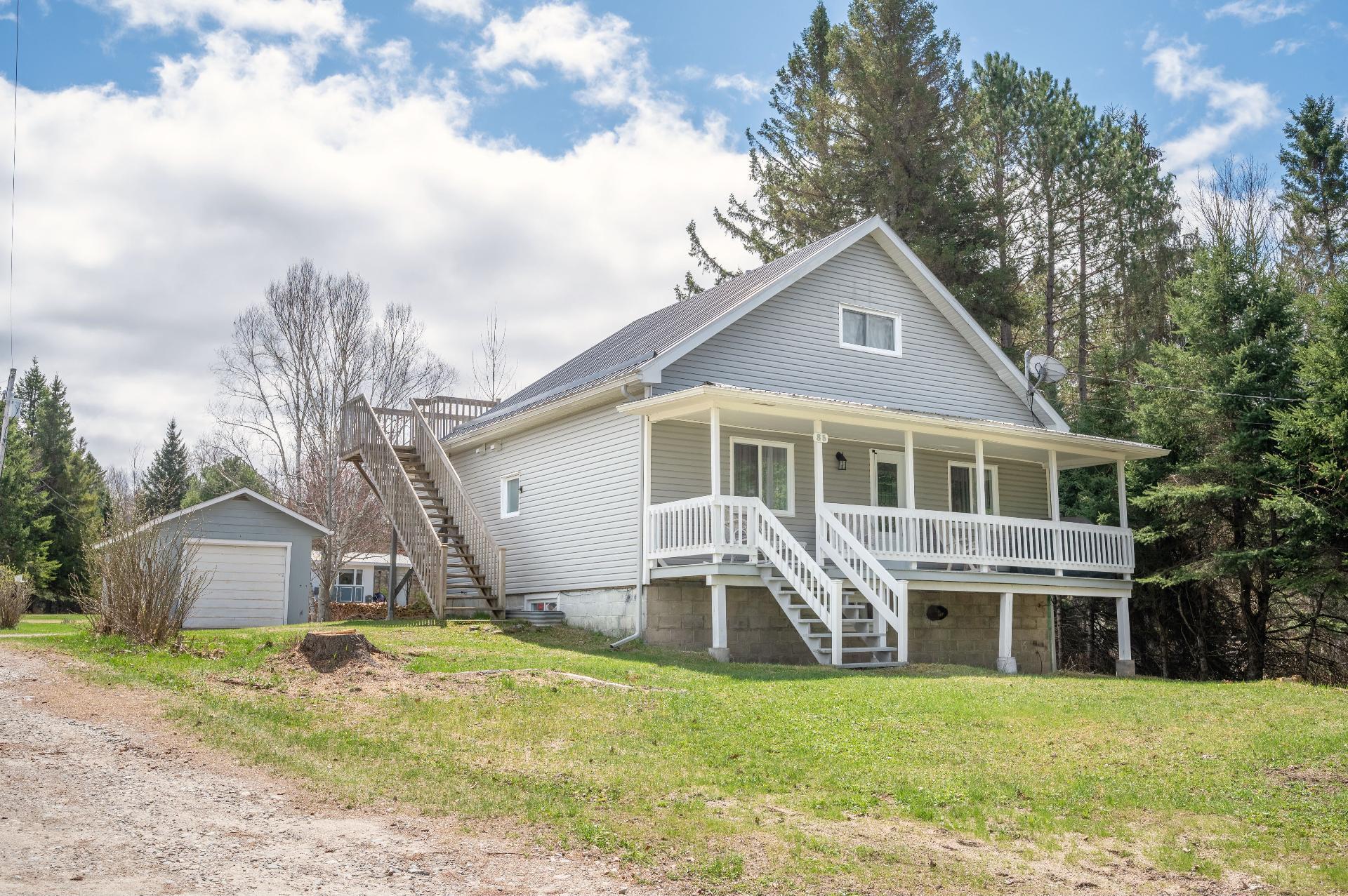 









85


Ch. du Lac-Chaud

,
La Macaza,




QC
J0T1R0

