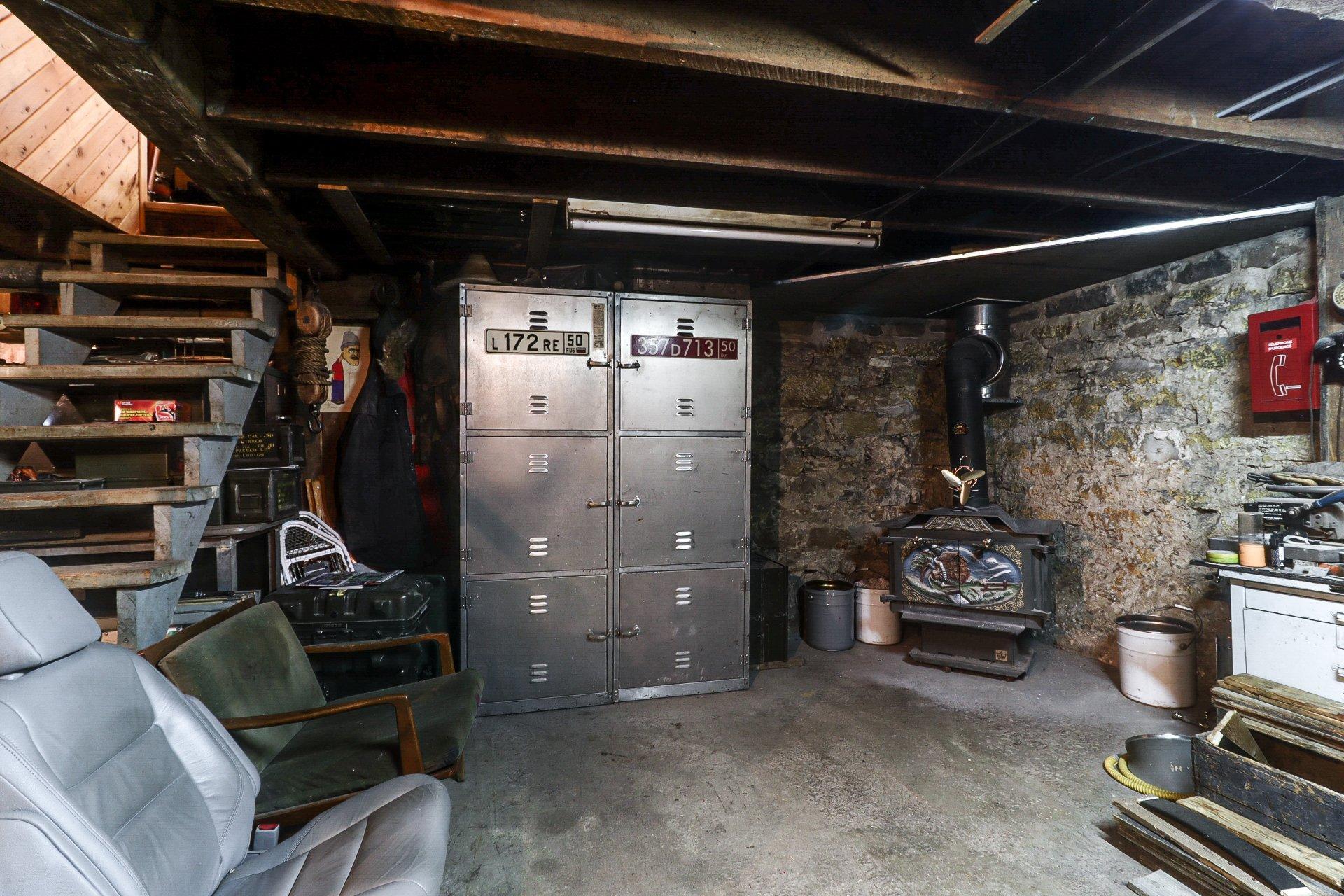 









5221


Rg du Bas-St-François

,
Laval (Duvernay),




QC
H7E4P2

