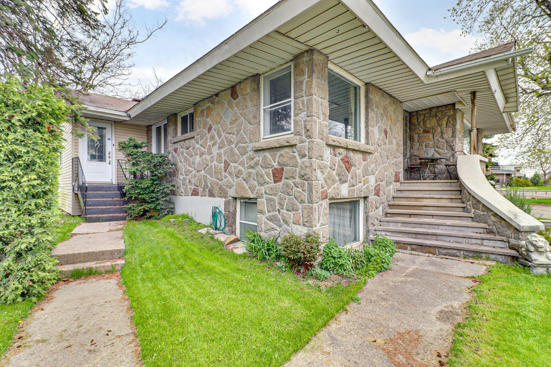 









5221


Rg du Bas-St-François

,
Laval (Duvernay),




QC
H7E4P2

