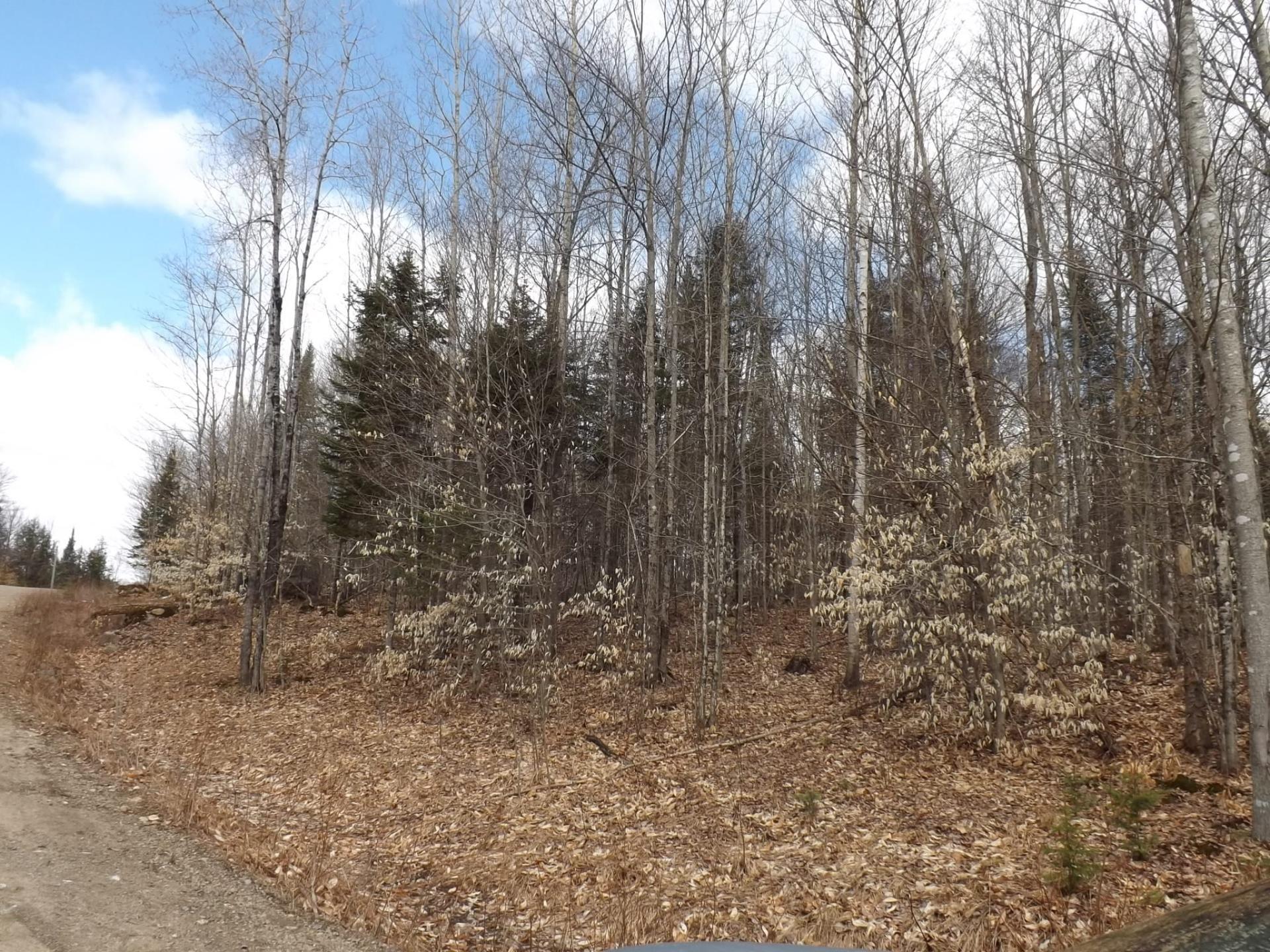 












Ch. Desgroseilliers

,
Boileau,







QC
J0V1N0

