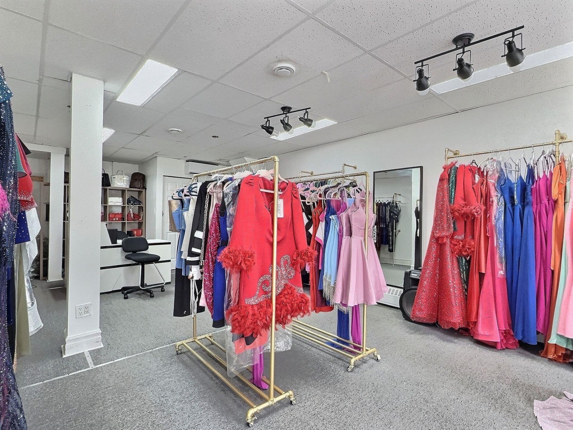 









523

 - 531


Rue King E.

,
Sherbrooke (Fleurimont),




QC
J1G1B6

