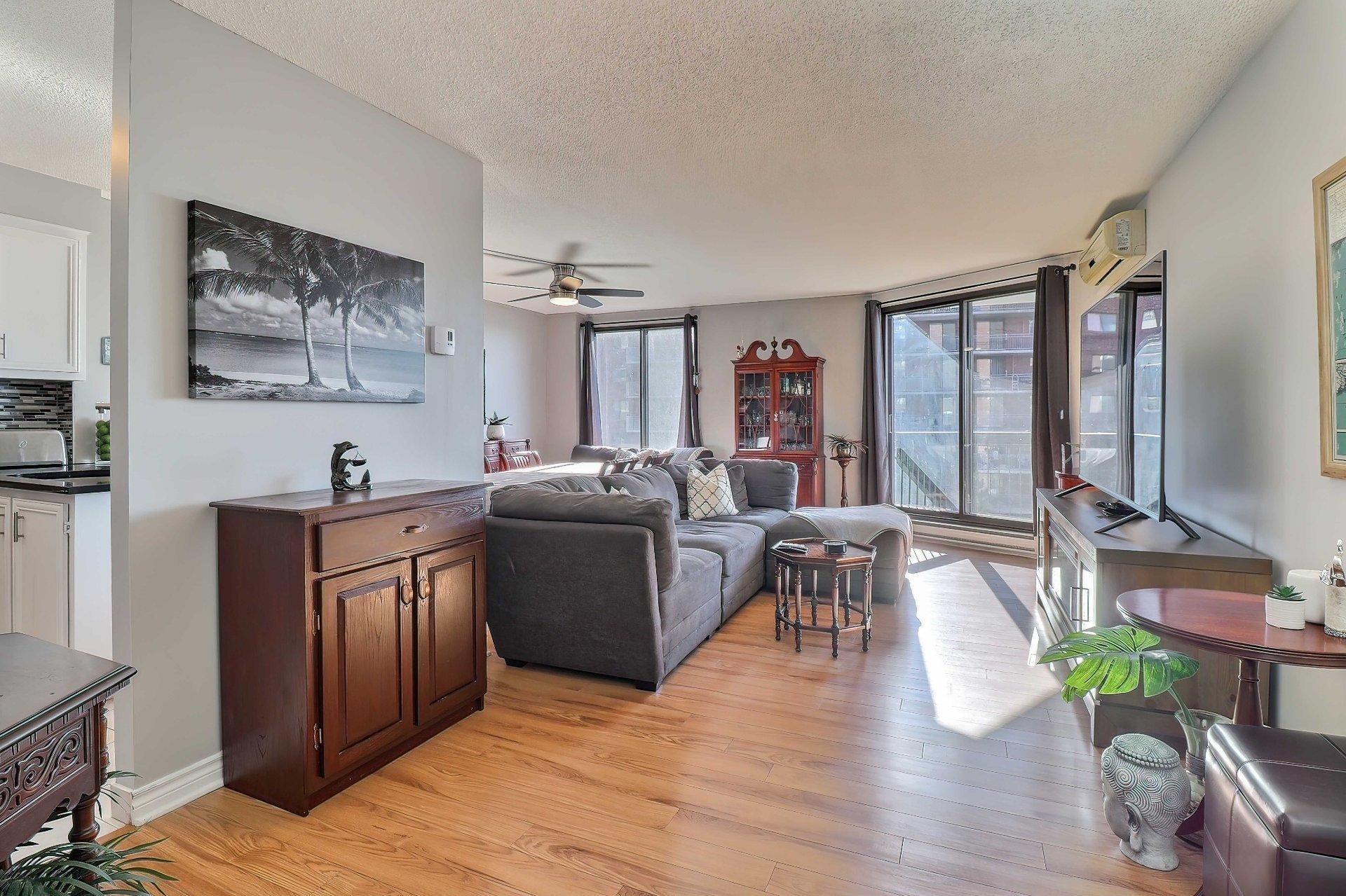 









6905


Boul. Gouin E.

, 508,
Montréal (Montréal-Nord),




QC
H1G6L5


