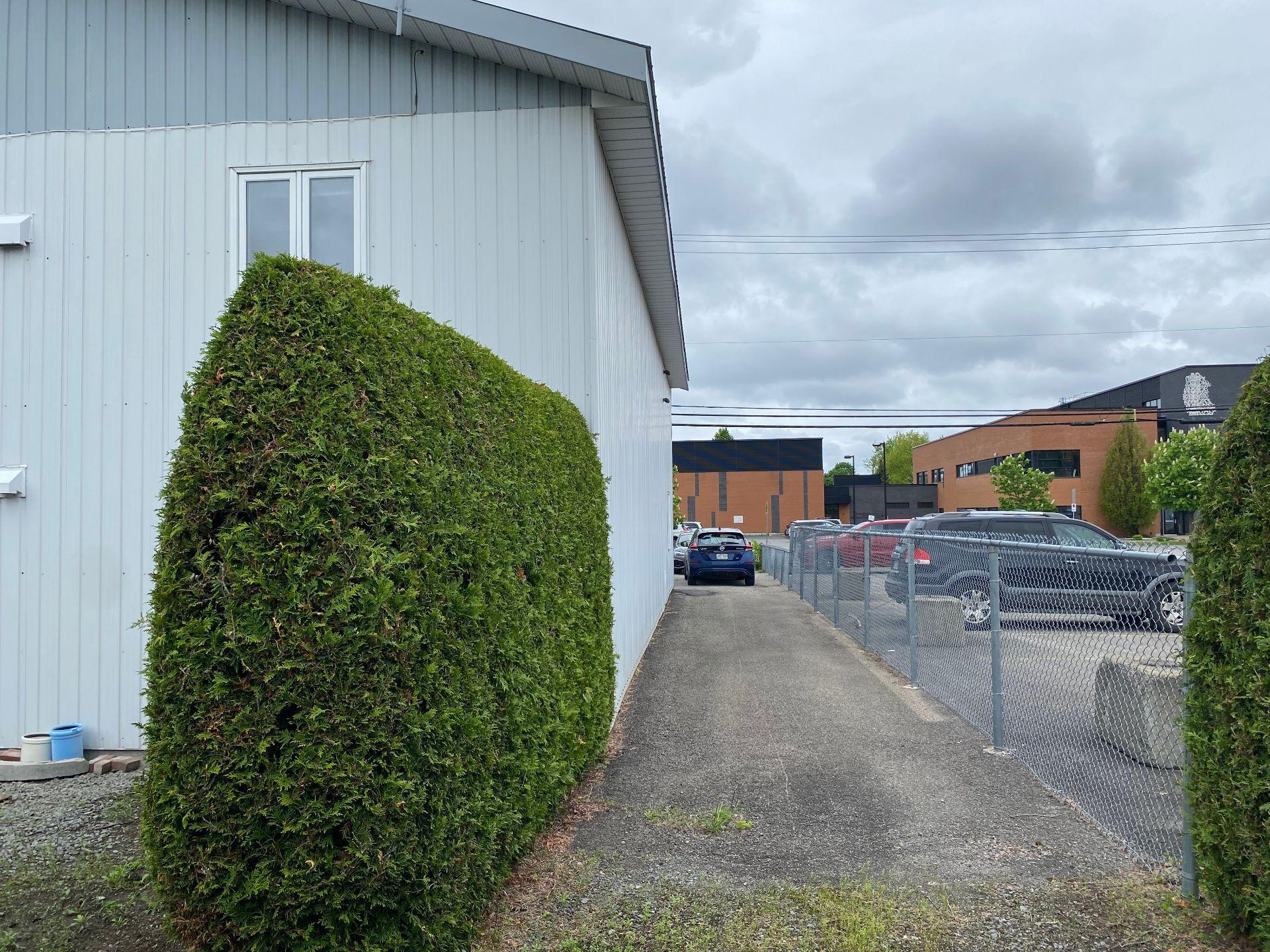 









70


Mtée St-Régis

,
Saint-Constant,




QC
J5A1X9

