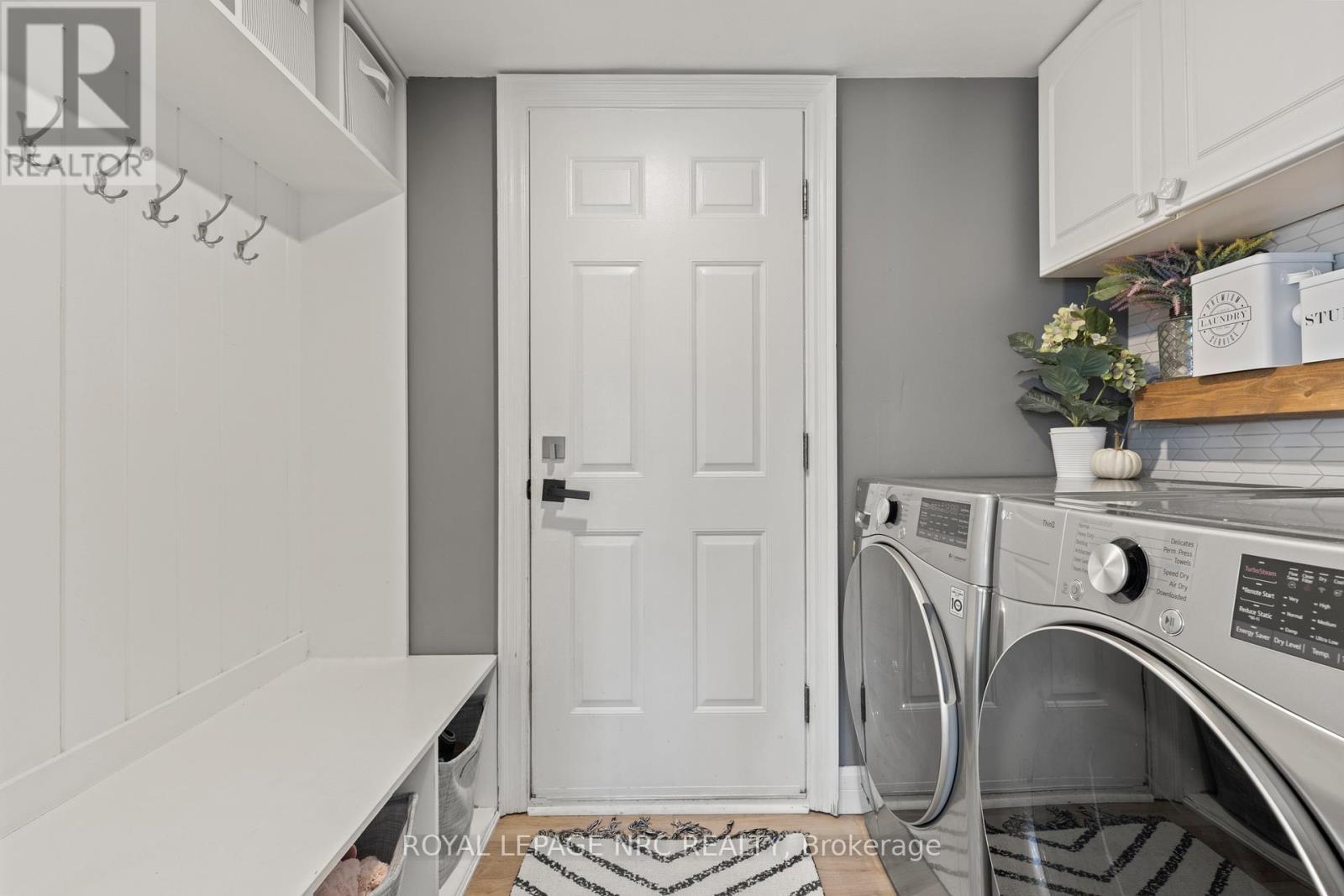 












2905 BUTLER'S WALK

,
Lincoln (Lincoln-Jordan/Vineland),




Ontario
L0R1S0

