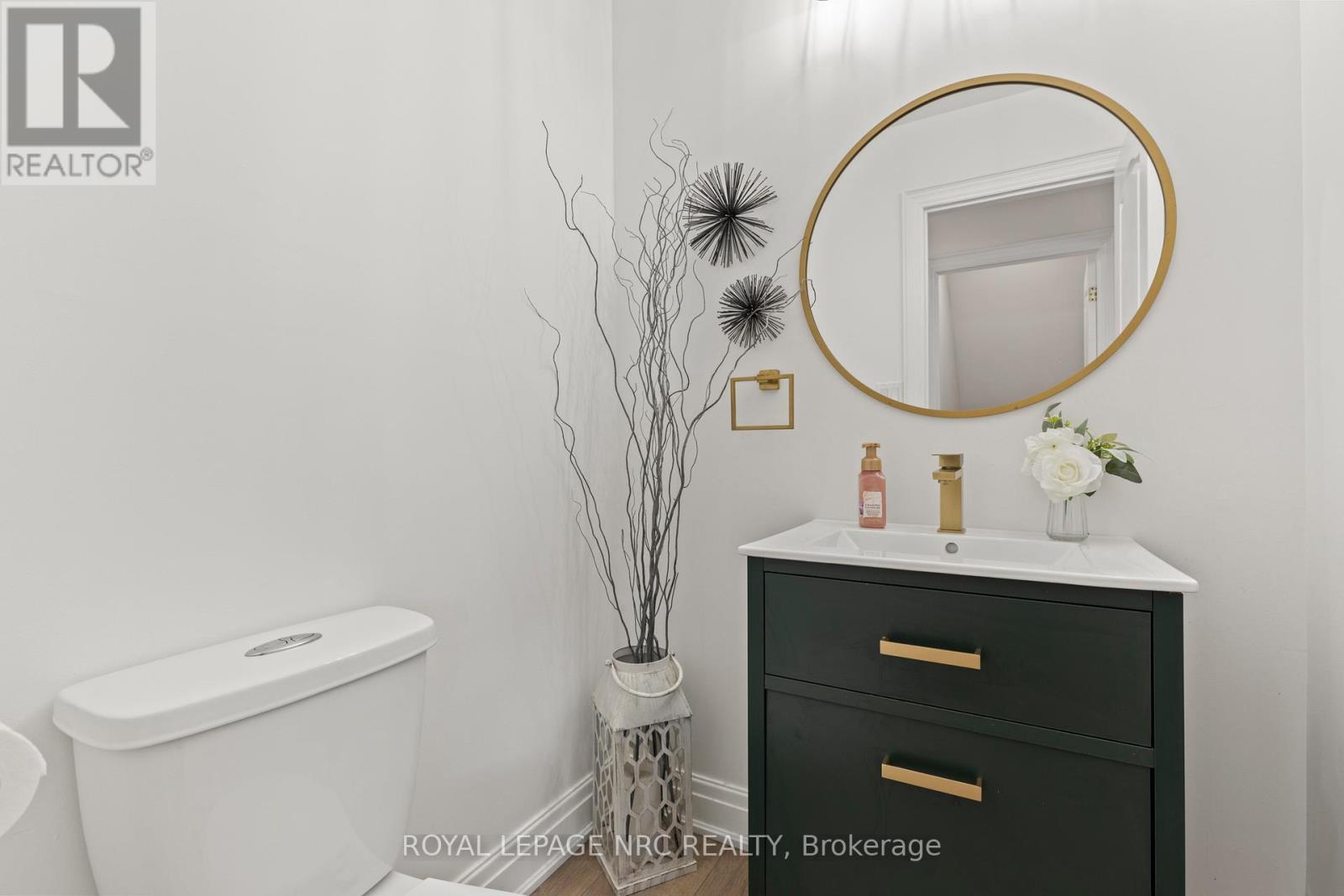 












2905 BUTLER'S WALK

,
Lincoln (Lincoln-Jordan/Vineland),




Ontario
L0R1S0

