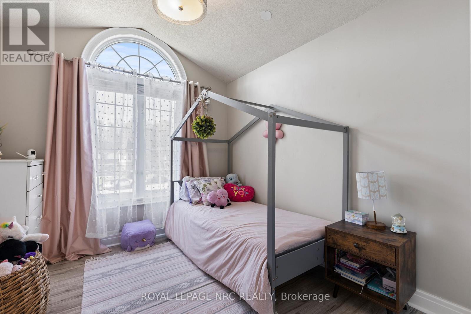 












2905 BUTLER'S WALK

,
Lincoln (Lincoln-Jordan/Vineland),




Ontario
L0R1S0

