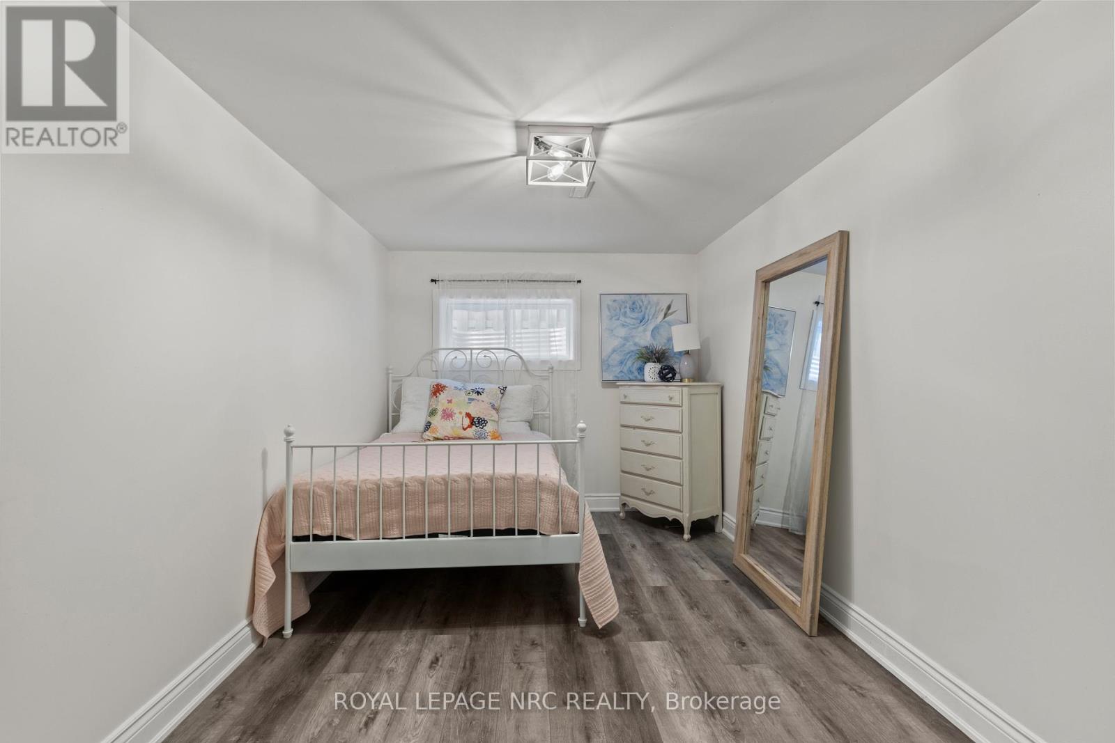 












2905 BUTLER'S WALK

,
Lincoln (Lincoln-Jordan/Vineland),




Ontario
L0R1S0

