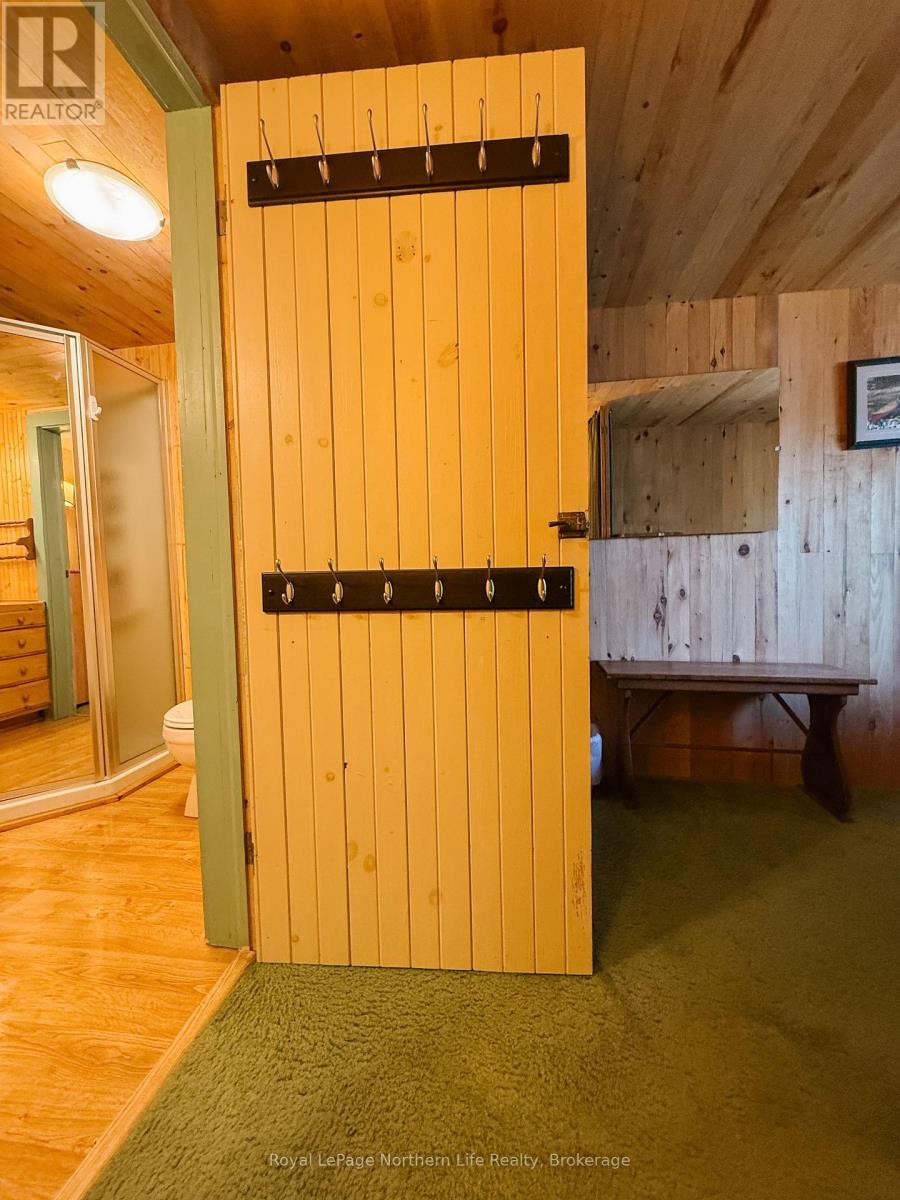 












295 NEAULT ROAD

,
Papineau-Cameron (Papineau Cameron),




Ontario
P0H1V0

