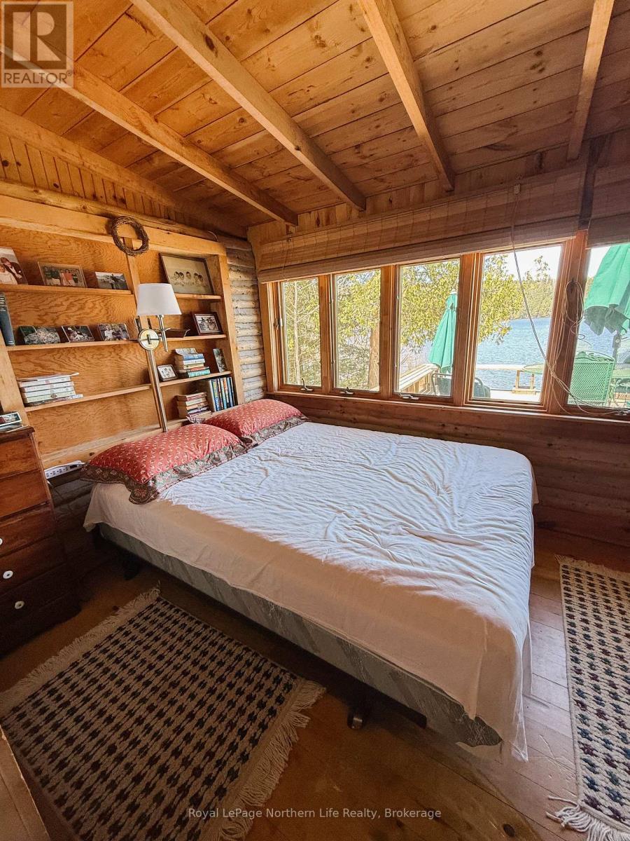 












295 NEAULT ROAD

,
Papineau-Cameron (Papineau Cameron),




Ontario
P0H1V0

