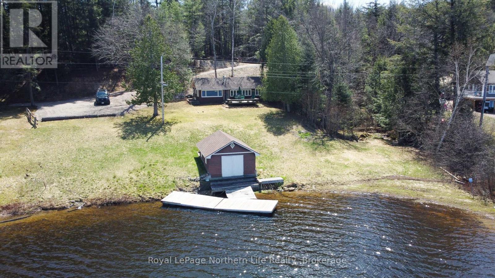 












295 NEAULT ROAD

,
Papineau-Cameron (Papineau Cameron),




Ontario
P0H1V0

