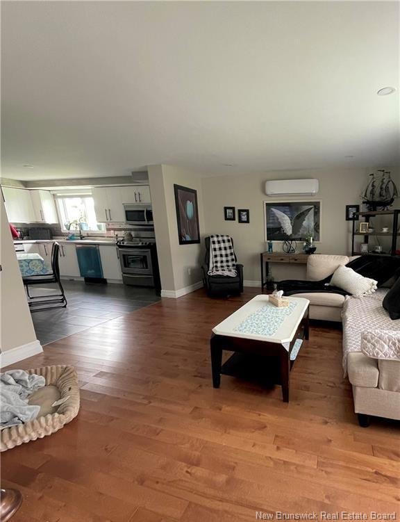









1193


Principale

,
Le Goulet,




NB
E8S 2E8

