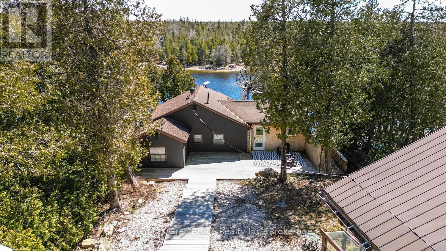 












59 SIMPSON AVENUE

,
Northern Bruce Peninsula,




Ontario
N0H2R0

