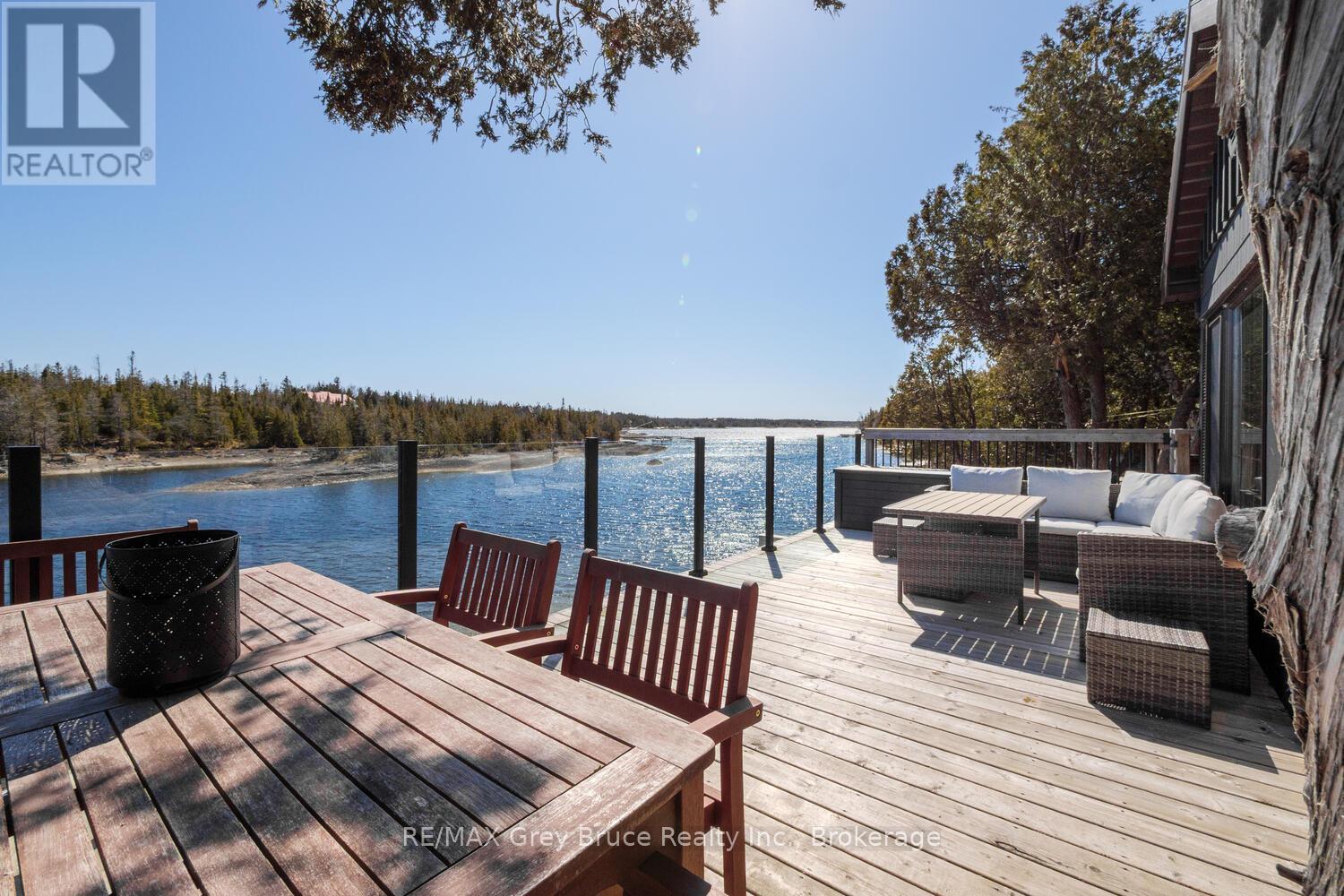 












59 SIMPSON AVENUE

,
Northern Bruce Peninsula,




Ontario
N0H2R0

