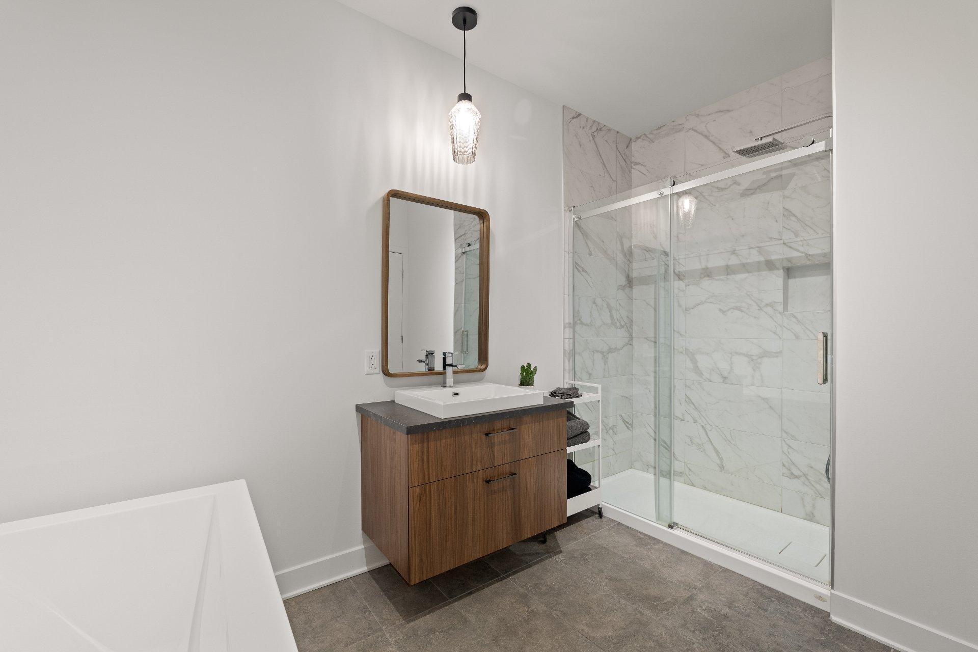 









322


Rue des Vétérans

, 205,
Mont-Saint-Hilaire,




QC
J3H0R8

