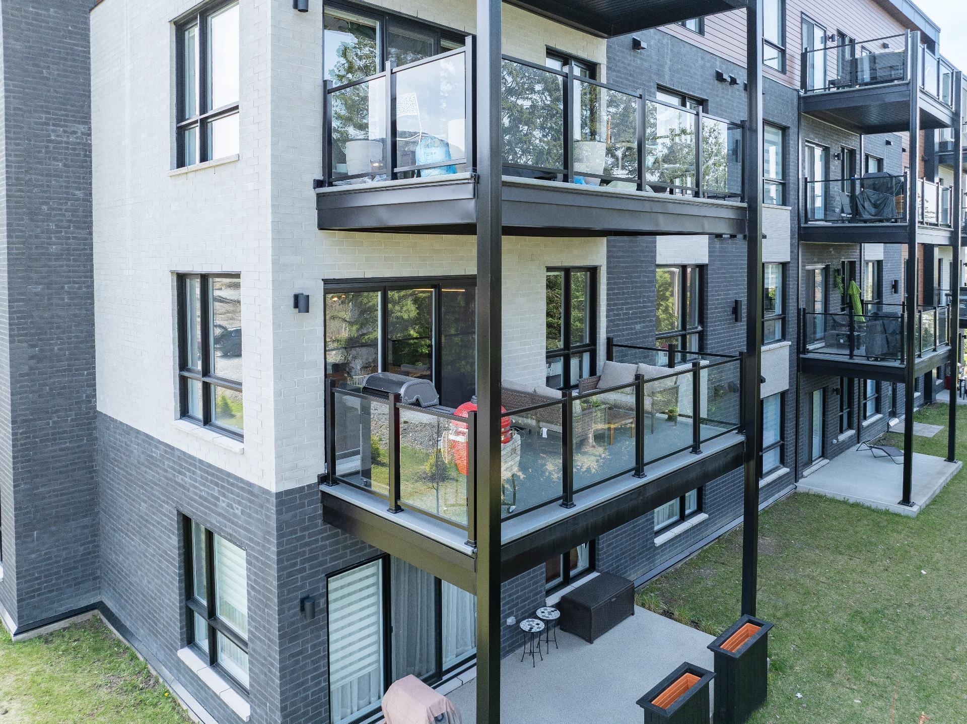 









322


Rue des Vétérans

, 205,
Mont-Saint-Hilaire,




QC
J3H0R8

