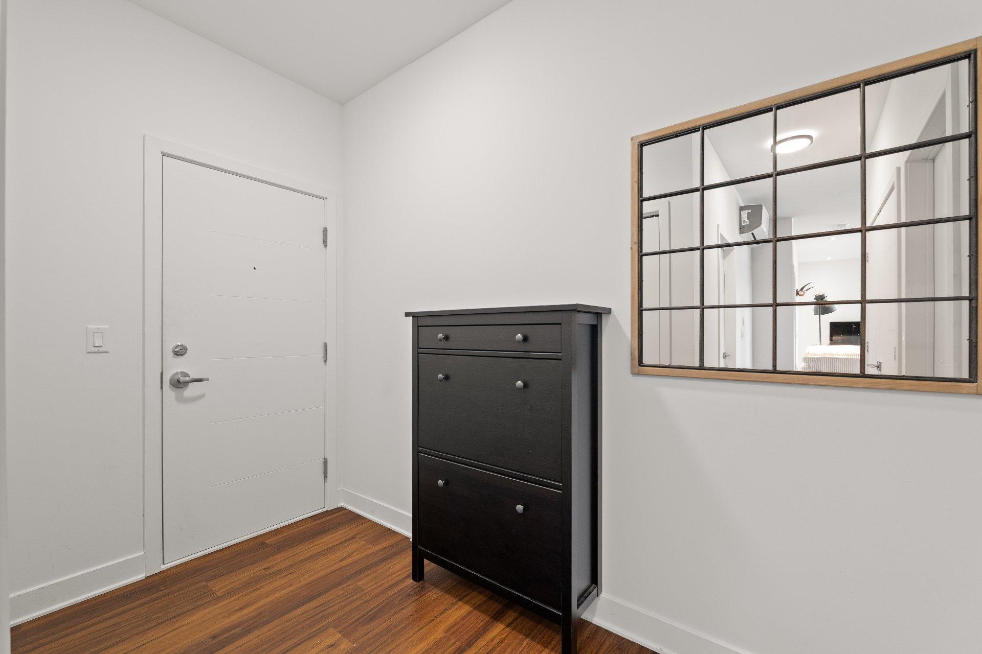 









322


Rue des Vétérans

, 205,
Mont-Saint-Hilaire,




QC
J3H0R8

