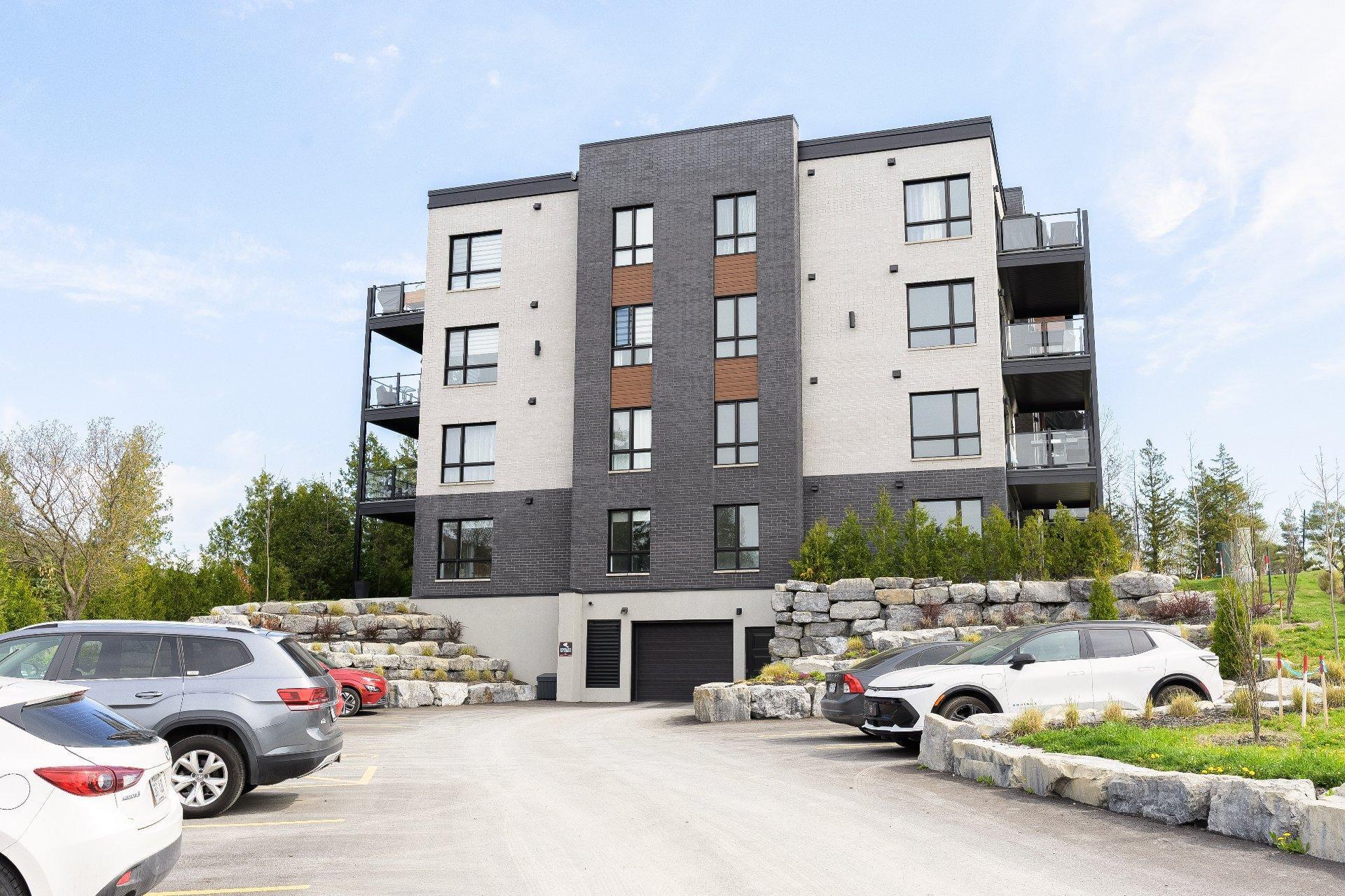 









322


Rue des Vétérans

, 205,
Mont-Saint-Hilaire,




QC
J3H0R8

