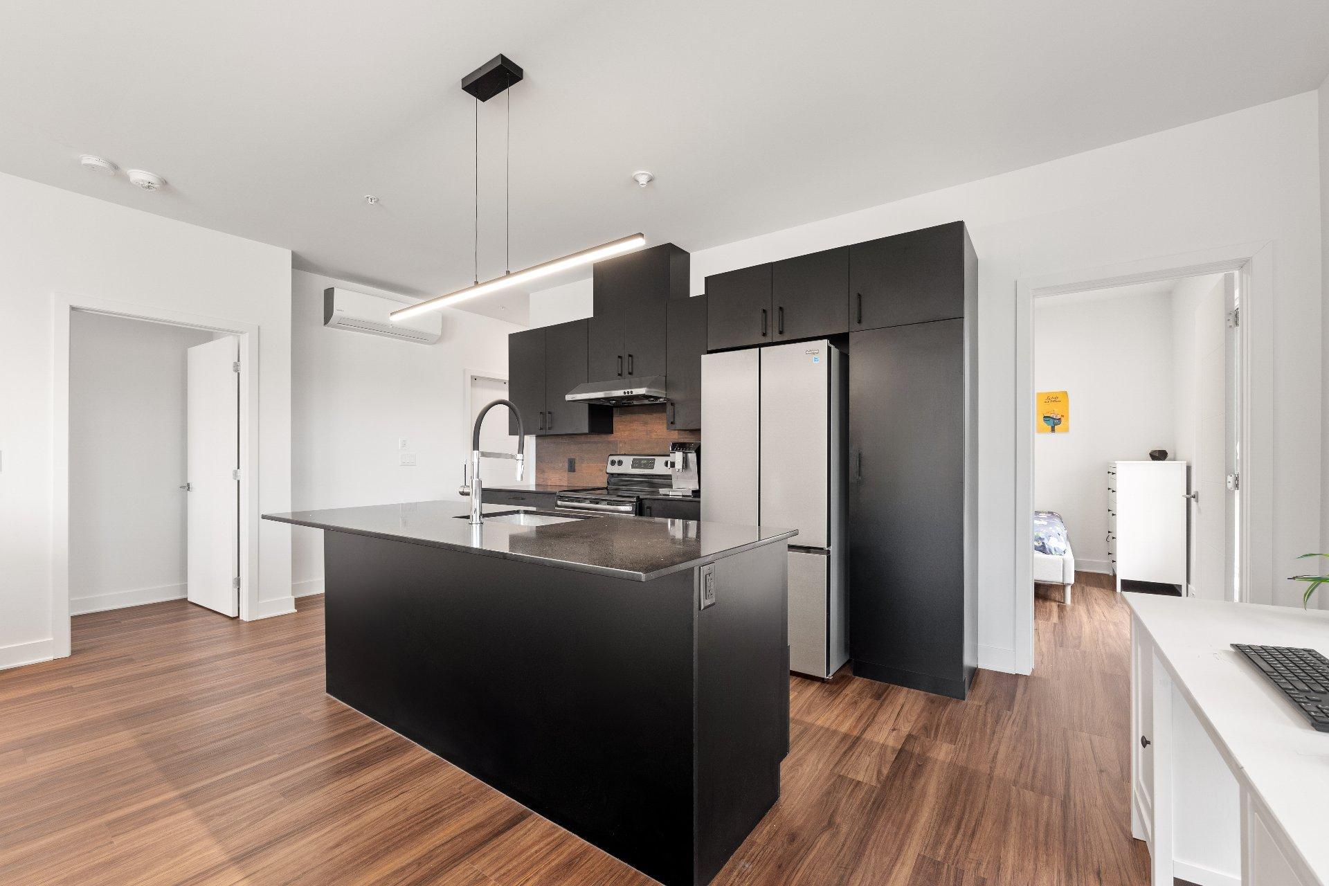 









322


Rue des Vétérans

, 205,
Mont-Saint-Hilaire,




QC
J3H0R8

