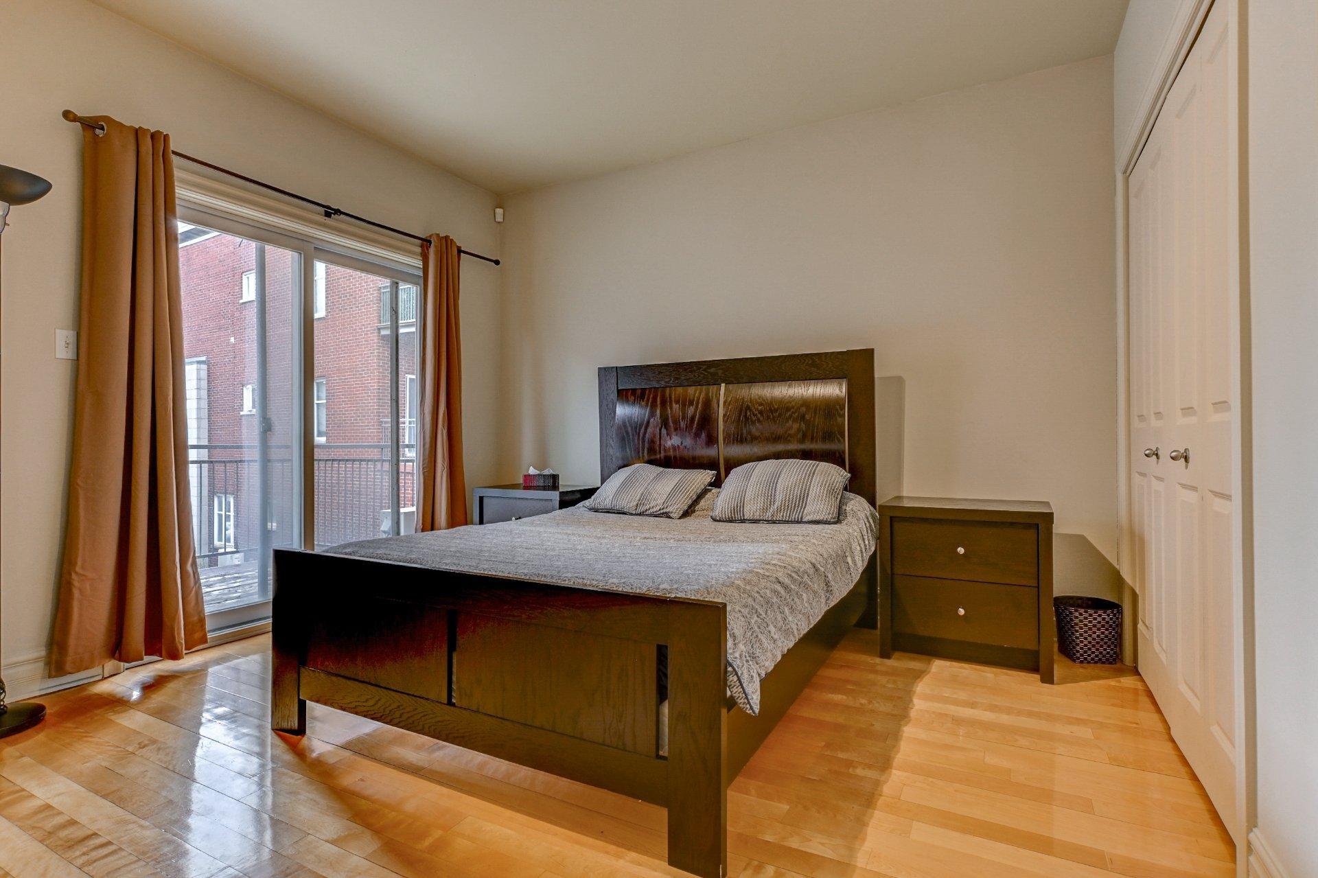 









673


Rue St-Timothée

,
Montréal (Ville-Marie),




QC
H2L3N2

