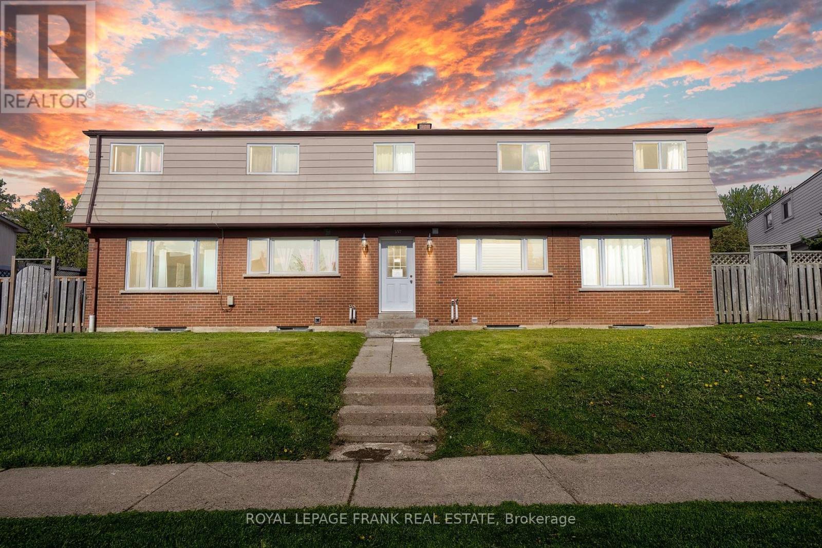 












377 LINDEN STREET

,
Oshawa (Donevan),




Ontario
L1H6R6

