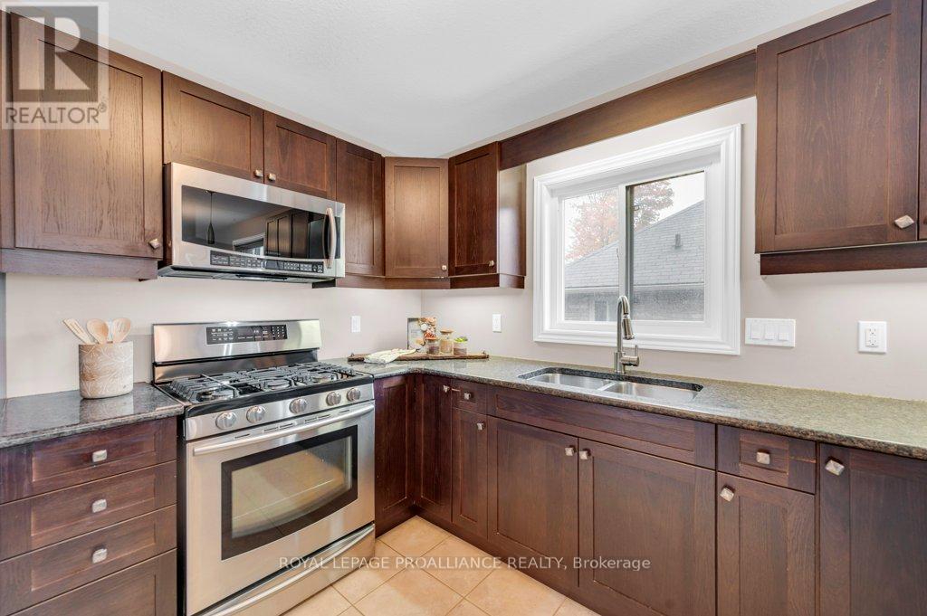 












1 PIER DRIVE

,
Brighton,




Ontario
K0K1H0

